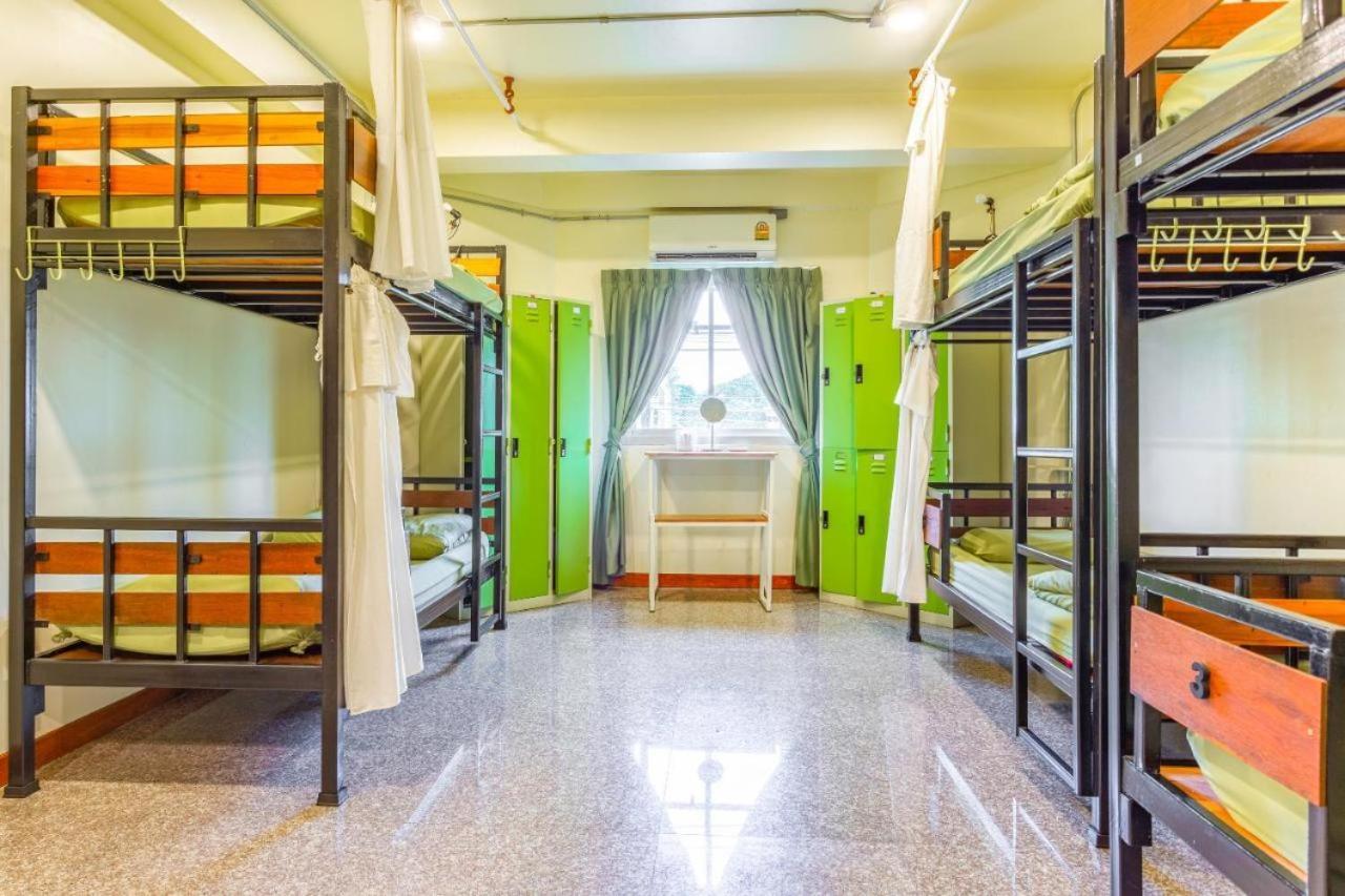 Oyo 75416 Rama3 Sunrise Hostel Bangkok Exterior foto